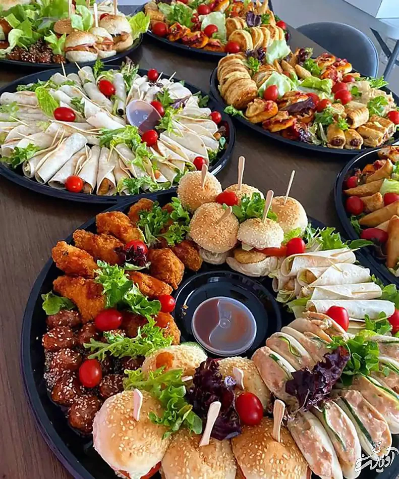 تزئین سینی فینگر فود برای تولد